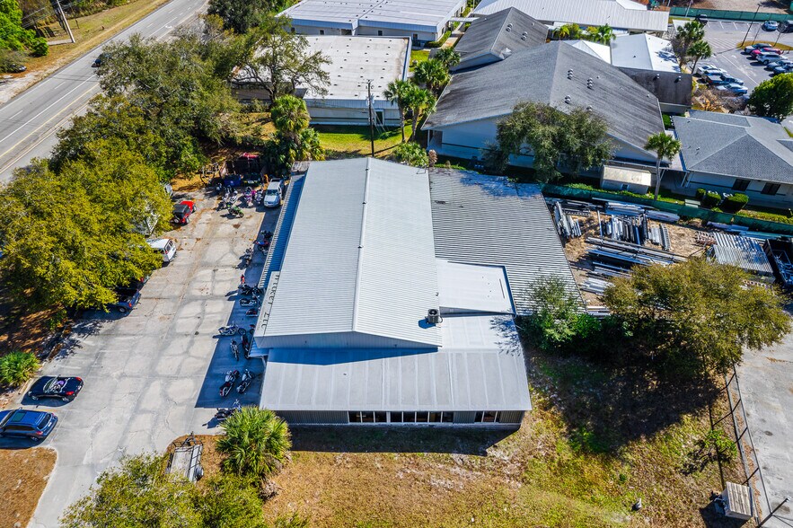 More Photos Of 6695 US 1, Vero Beach Auto Repair For Sale