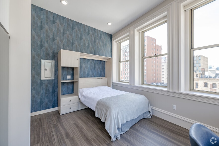 More Photos Of 82-90 Weybosset St, Providence Apartments For Lease