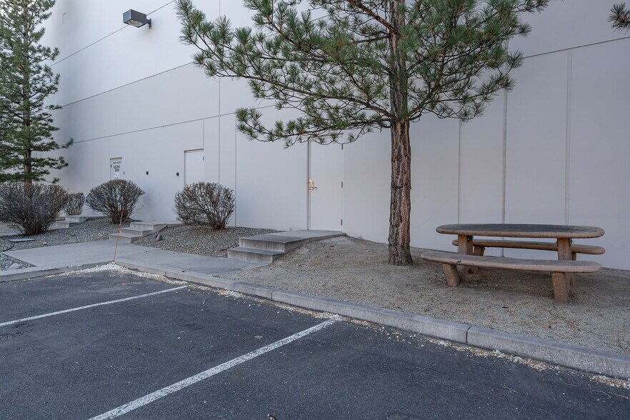 More Photos Of 12815-12845 Old Virginia St, Reno Distribution For Lease