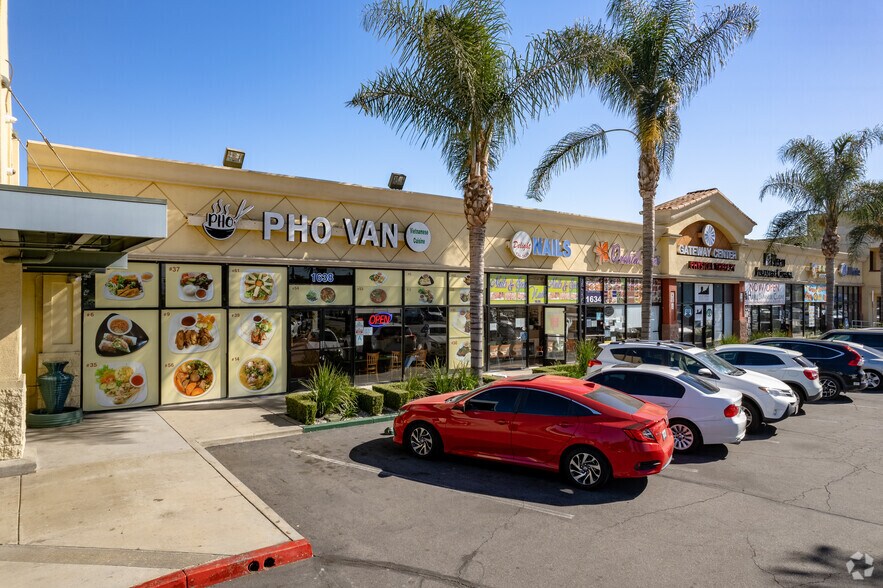 More Photos Of 1624-1642 Puente Ave, Baldwin Park Unknown For Lease