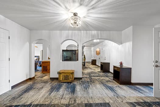 More Photos Of 2410 E Route 66, Flagstaff General Retail For Sale