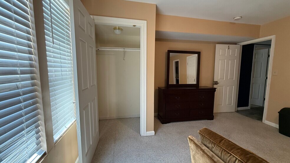 More Photos Of 5212 Astor Pl SE, Washington Assisted Living For Lease