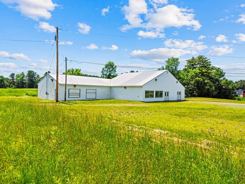 More Photos Of 53 Neck Rd, Benton General Retail For Sale