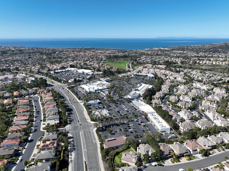 More Photos Of 32331-32595 Golden Lantern St, Laguna Niguel Unknown For Lease