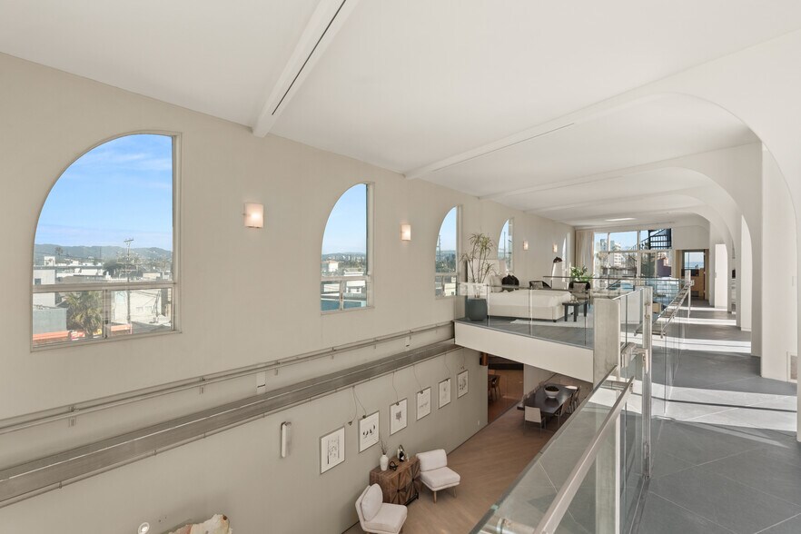 More Photos Of 3111 Ocean Front Walk, Marina Del Rey Apartments For Sale