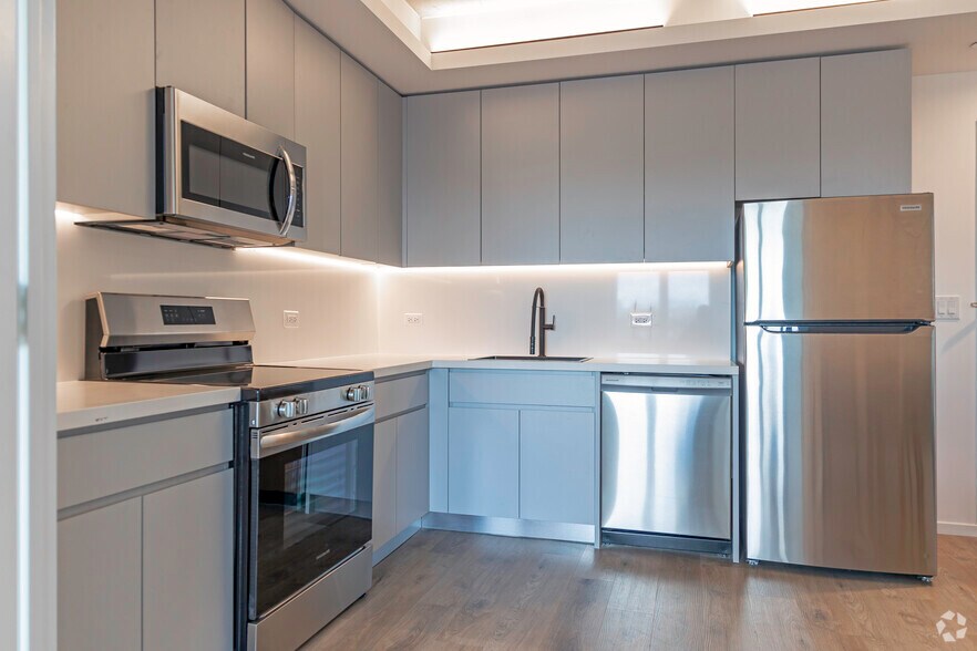 More Photos Of 448 E 189th St, Bronx Apartments For Lease