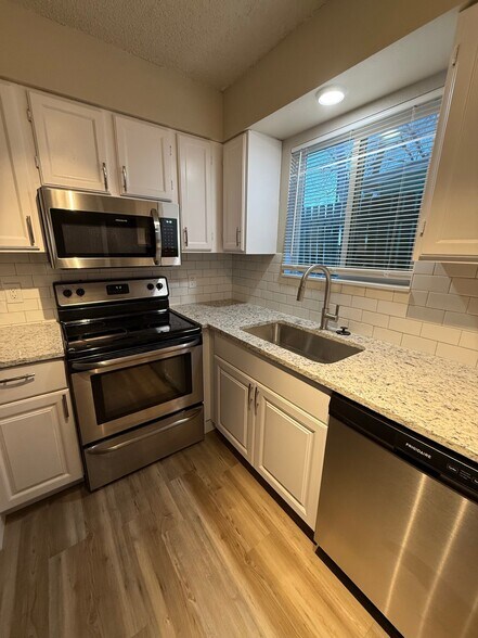 More Photos Of 1013 Bennett Ave, Colorado Springs Multifamily For Sale
