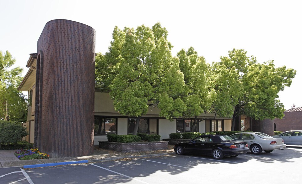 More Photos Of 4456 Black Ave, Pleasanton Medical For Lease