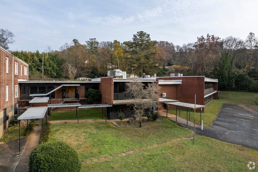 More Photos Of 301 21st Ave S, Birmingham Schools For Sale