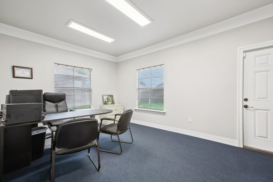 More Photos Of 568 Belle Terre Blvd, La Place Office For Sale