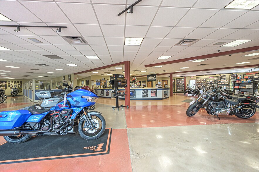 More Photos Of 219 E White Horse Pike, Galloway Health Club For Sale