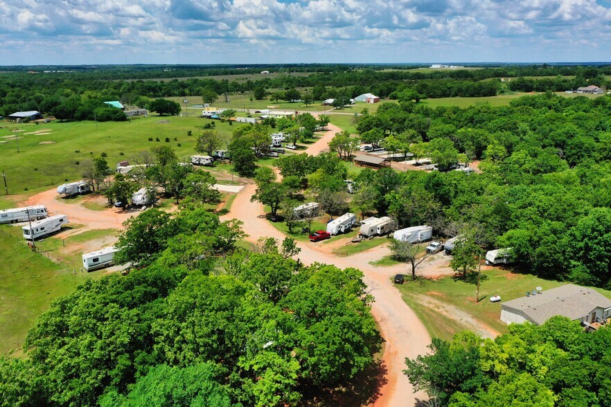 More Photos Of 347203 US Route 66 Hwy, Chandler Trailer Camper Park For Sale