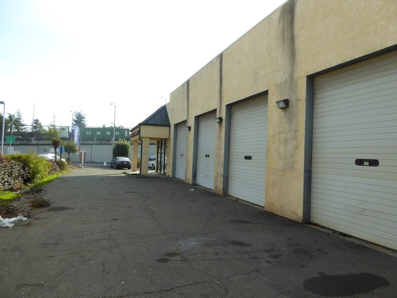 More Photos Of 1946 Davis St, San Leandro Auto Repair For Sale