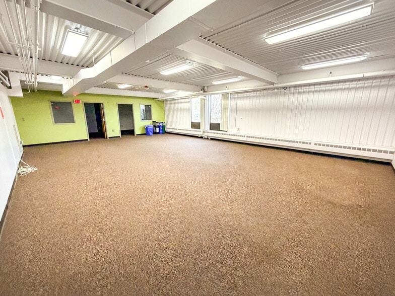More Photos Of 266 Queen City Park Rd, Burlington Industrial For Lease