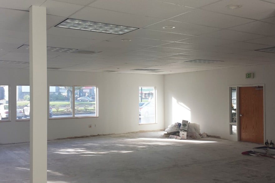 More Photos Of 12306 SE Mill Plain Blvd, Vancouver Office For Lease