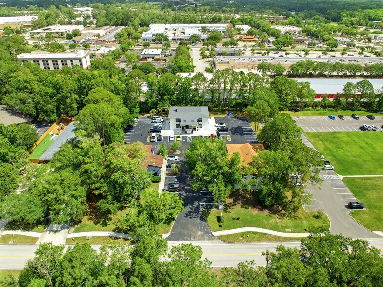 More Photos Of 8431 Baymeadows Way, Jacksonville Loft Creative Space For Lease