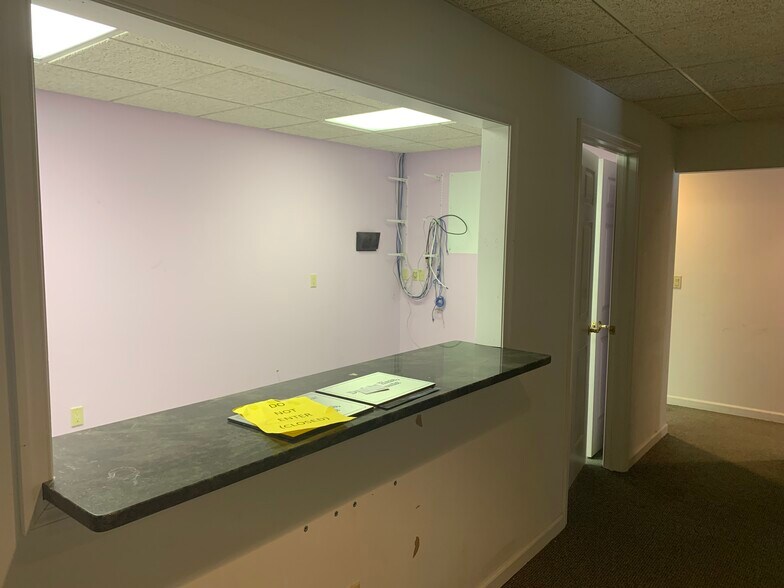 More Photos Of 125 US Highway 46, Budd Lake Medical For Sale