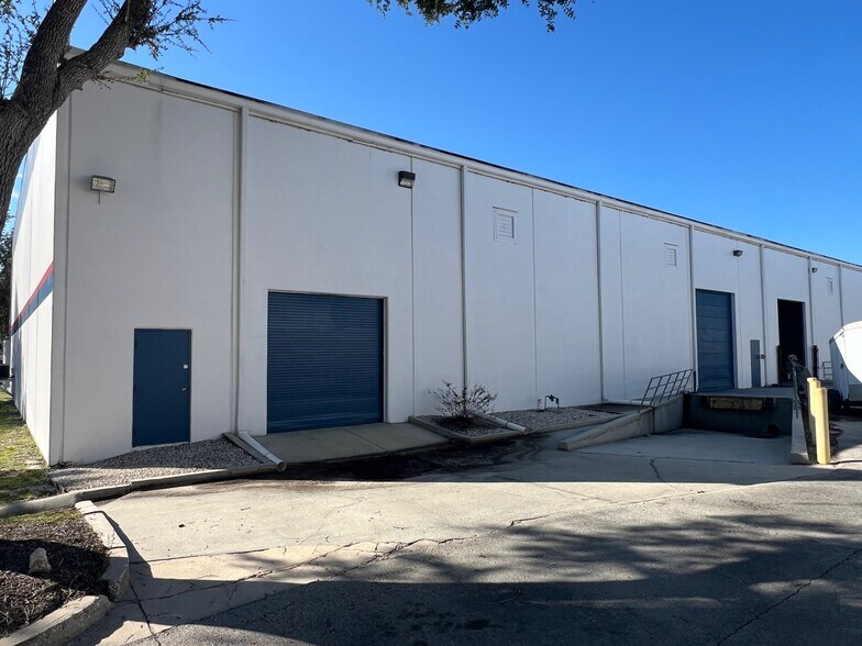 More Photos Of 7400 Technology Dr, West Melbourne Unknown For Lease