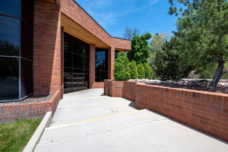 More Photos Of 2696 N University Ave, Provo Office For Sale