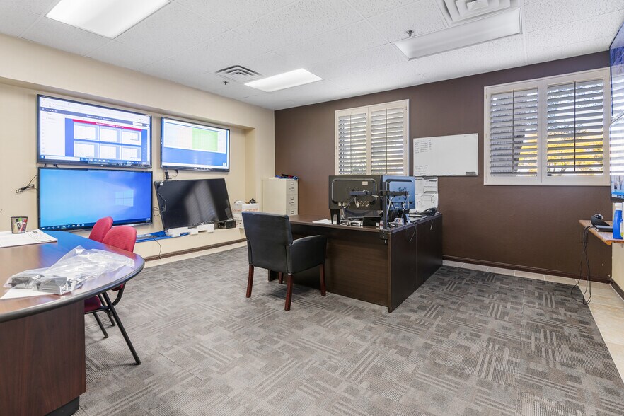 More Photos Of 751 Grier Dr, Las Vegas Warehouse For Sale