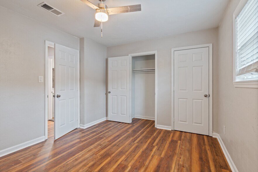 More Photos Of 1407 Mccauley, Tallahassee Apartments For Sale