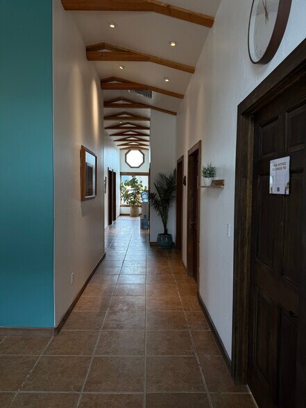 More Photos Of 160 Amelia St, Ridgway Office For Lease