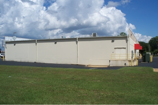 More Photos Of 2500 Dawson Rd, Albany Freestanding For Lease