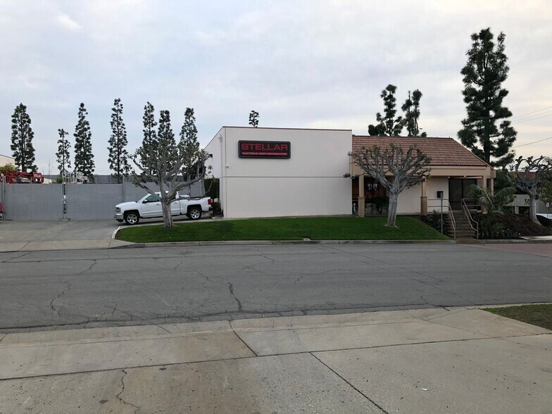 More Photos Of 400 Commercial Way, La Habra Warehouse For Sale
