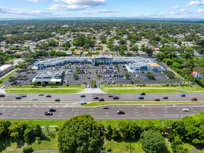 More Photos Of 34200-34340 US Highway 19, Palm Harbor Unknown For Lease