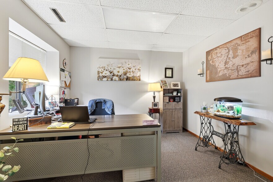 More Photos Of 1840 Post Rd, Plover Storefront Retail Office For Sale