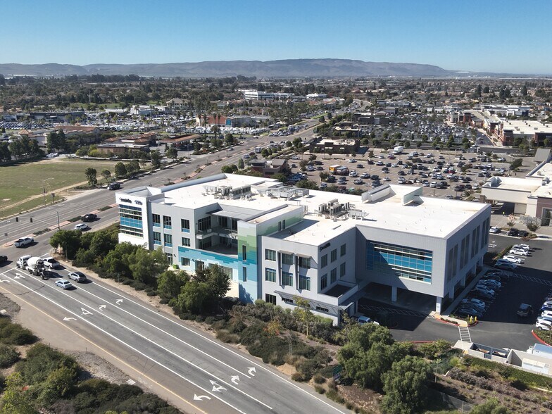 More Photos Of 1075 E Betteravia Rd, Santa Maria Office For Lease