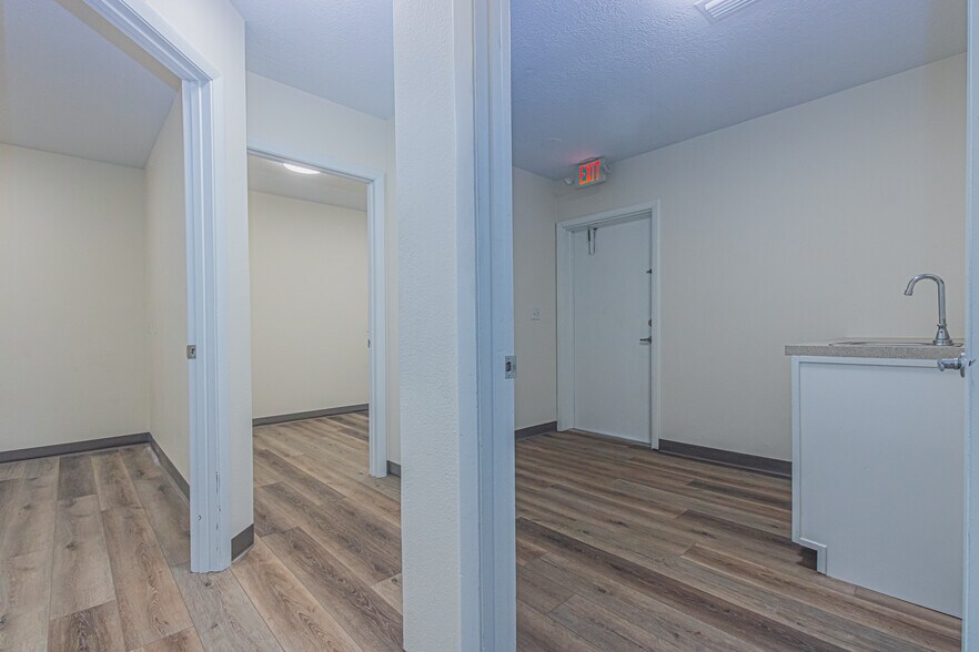 More Photos Of 119 W Plymouth Ave, Deland Unknown For Lease