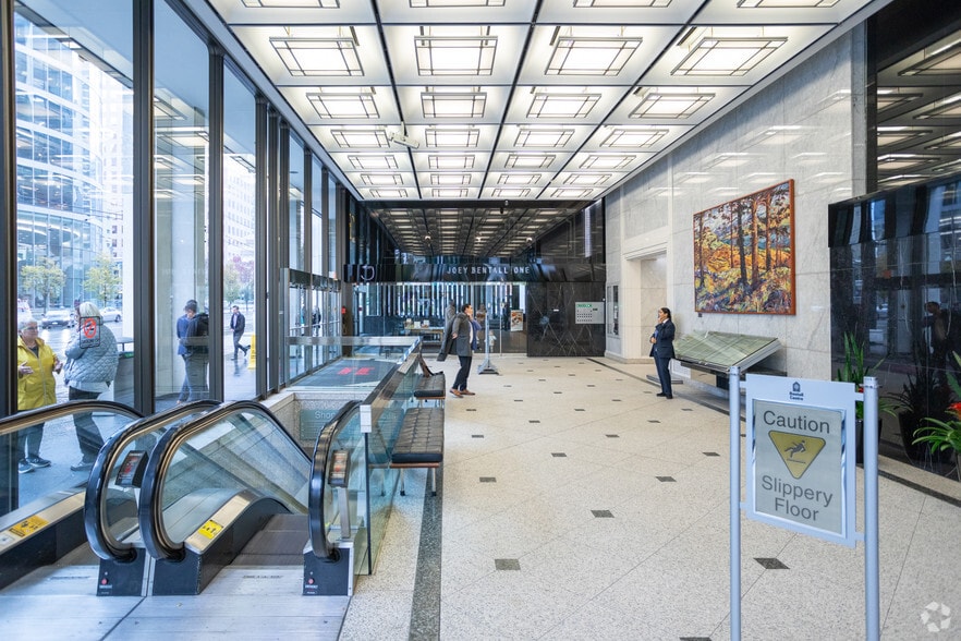 More Photos Of 505 Burrard St, Vancouver Office For Lease