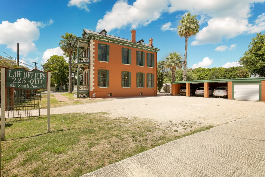 More Photos Of 635 S Presa St, San Antonio Storefront Retail Office For Sale