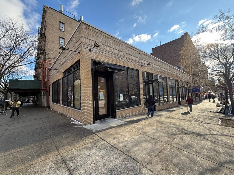 More Photos Of 1588 Saint Nicholas Ave, New York Storefront For Lease