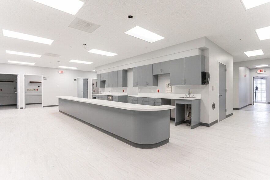 More Photos Of 11360 Pembrooke Sq, Waldorf Medical For Lease