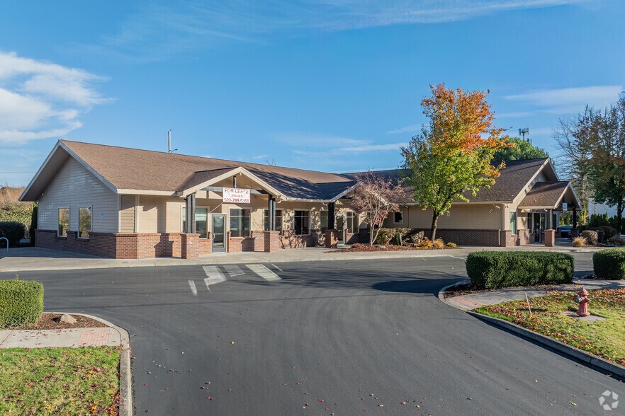 Primary Photo Of 36645 Hwy 26, Sandy Office For Lease