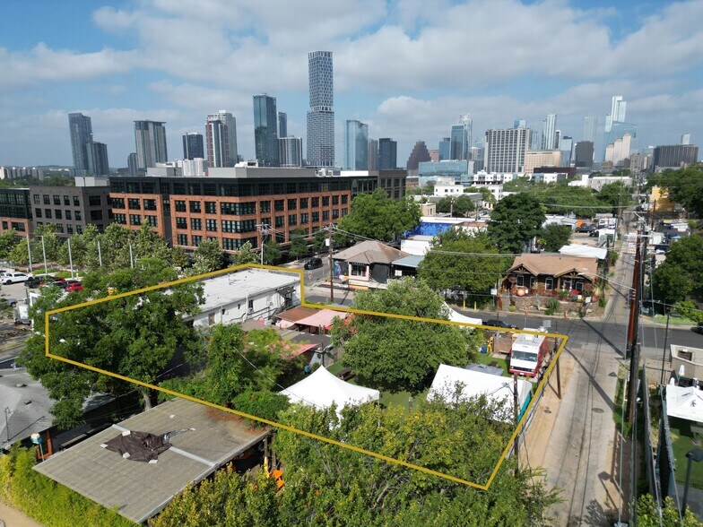 More Photos Of 1500 E 6th St, Austin Storefront Retail Residential For Sale