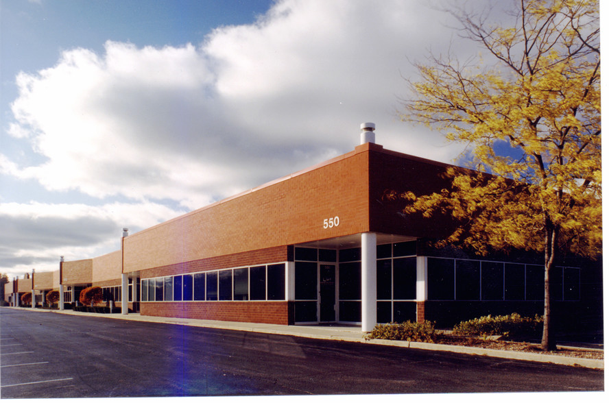 Primary Photo Of 410-550 E Route 22, Lake Zurich Flex For Lease