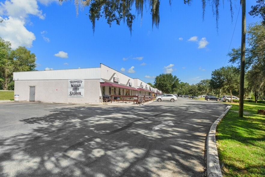 More Photos Of 3451 E Louise Ln, Hernando General Retail For Sale