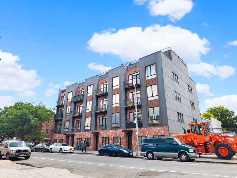 Primary Photo Of 1736-1738 Pacific St, Brooklyn Apartments For Sale