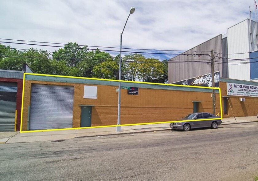 More Photos Of 2566 Borough Pl, Woodside General Retail For Lease