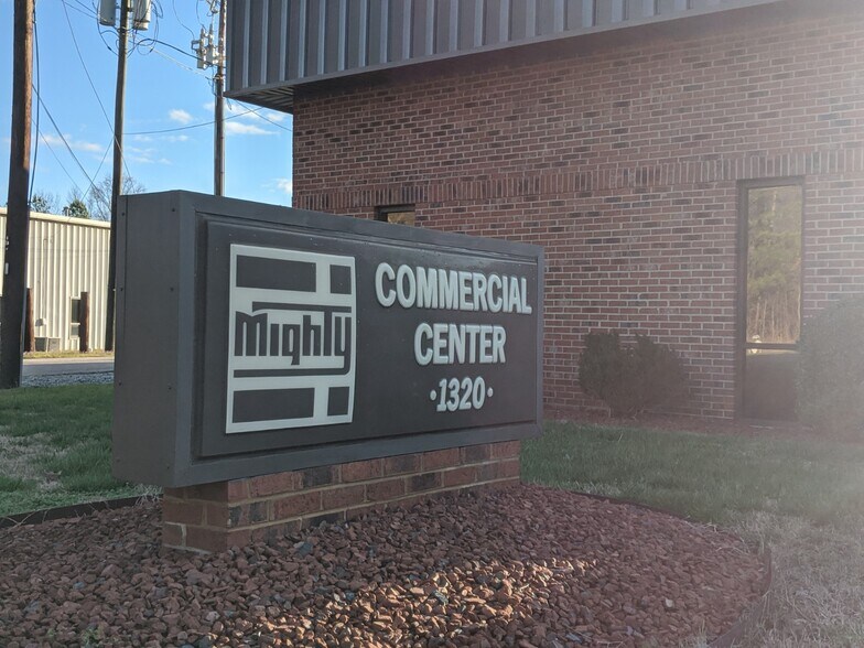 More Photos Of 1320 Old Oxford Rd, Durham Flex For Lease