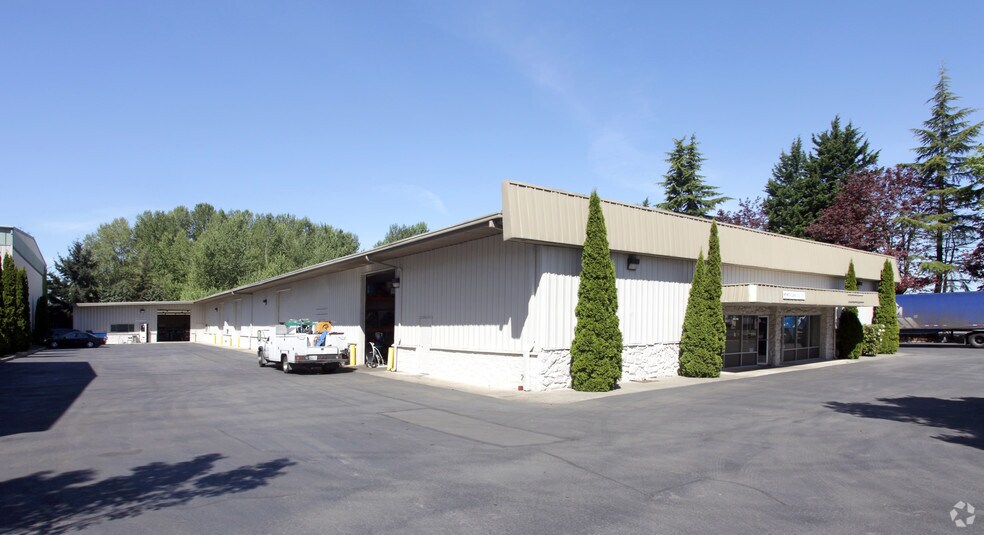 More Photos Of 20021 80th Ave S, Kent Warehouse For Lease