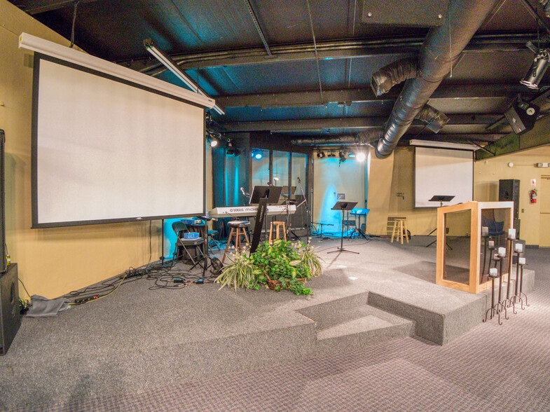 More Photos Of 14818 S Peebly Rd, Newalla Religious Facility For Sale