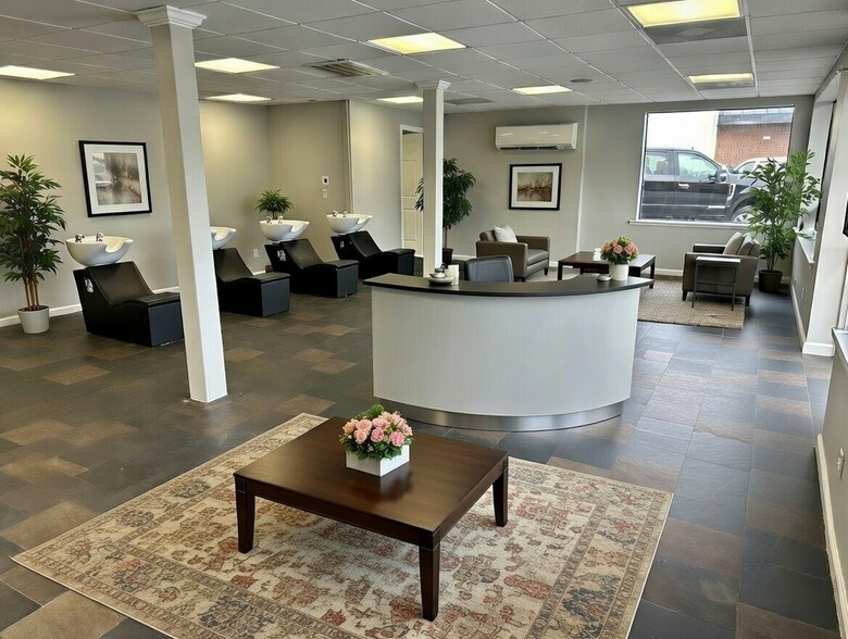 More Photos Of 4510 S Main St, Acworth Freestanding For Lease