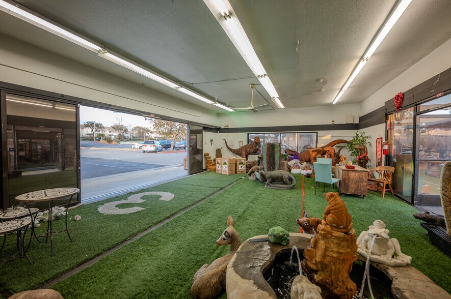 More Photos Of 9445 Foothill Blvd, Rancho Cucamonga Storefront For Lease