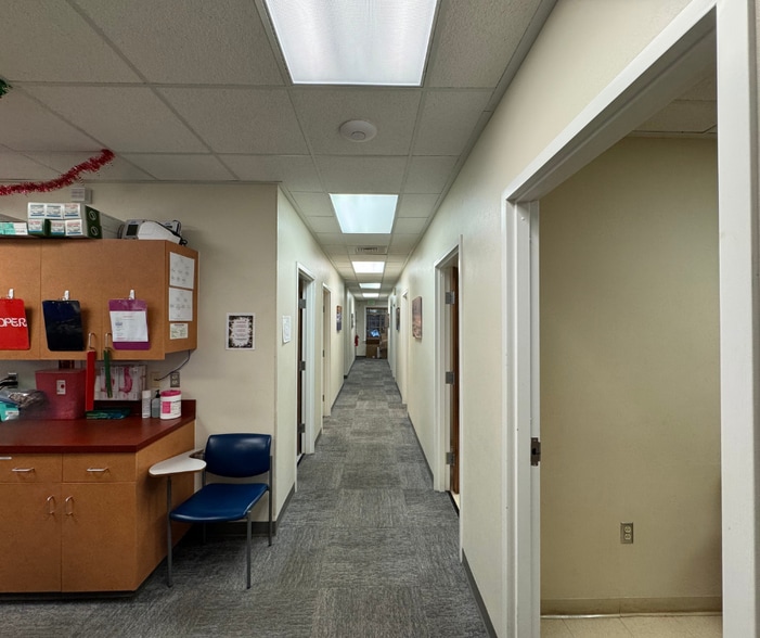 More Photos Of 641 Saint Andrews Blvd, Charleston Medical For Sale