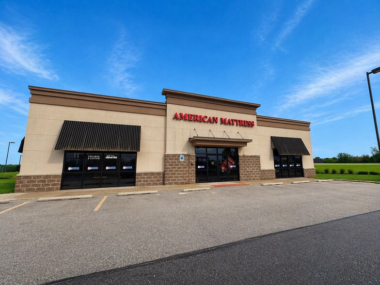 More Photos Of 10464 Maysville Rd, Fort Wayne Storefront For Lease