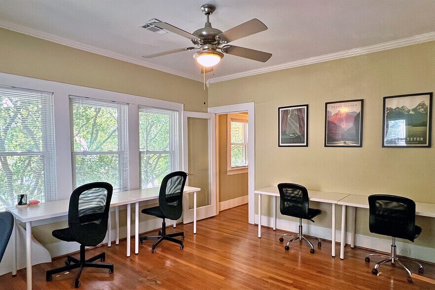 More Photos Of 2407 Waugh Dr, Houston Office Residential For Sale